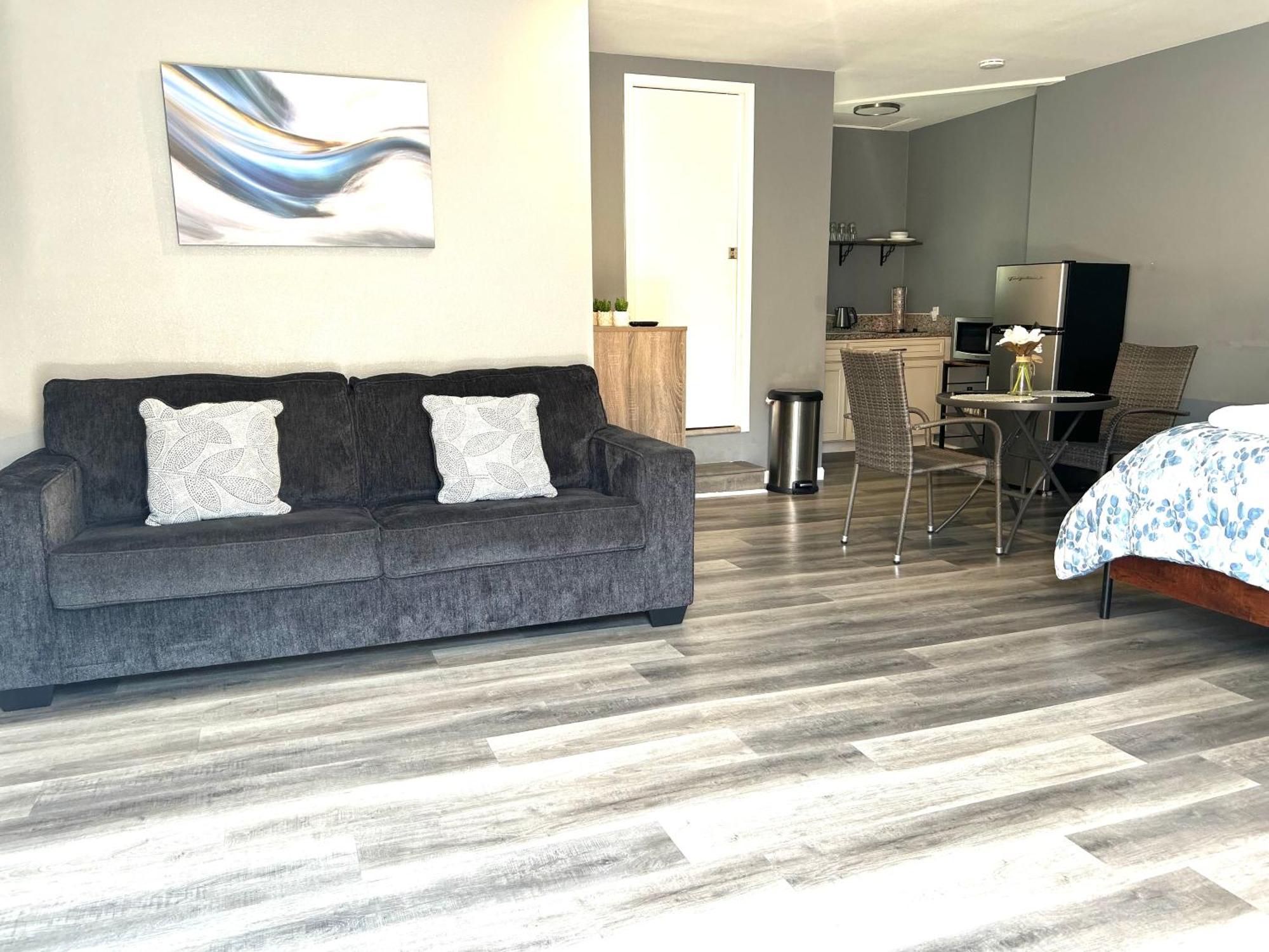 Spacious Studio With Private Entry Moreno Valley Eksteriør billede